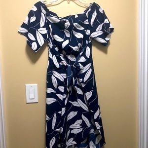 Never worn dress-navy